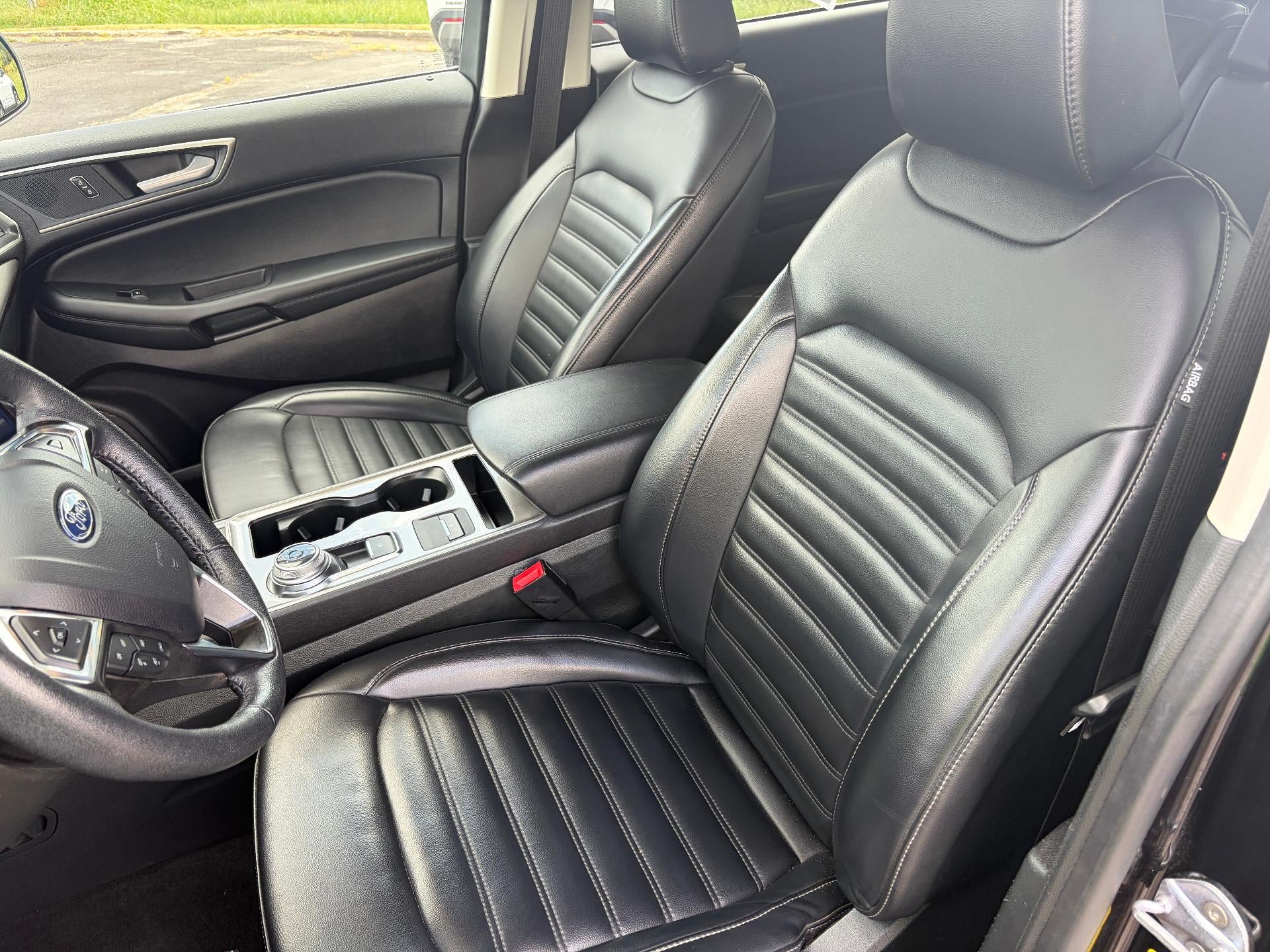 Used 2024 Ford Edge SEL AWD/4WD image 15
