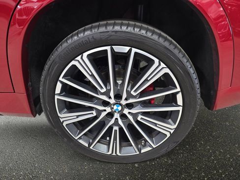 Used 2026 BMW X1 xDrive28i w/ Technology Package AWD/4WD image 32
