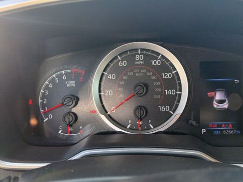 Used 2021 Toyota Corolla SE FWD image 6
