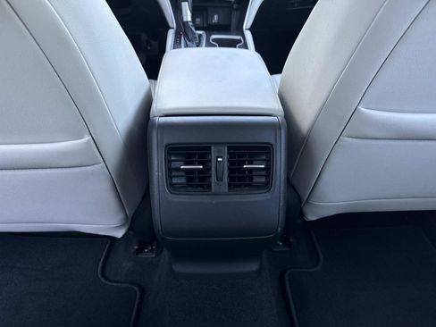 Used 2018 Honda Accord EX-L image 15