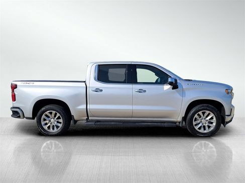 Used 2022 Chevrolet Silverado 1500 LTZ w/ Technology Package image 4