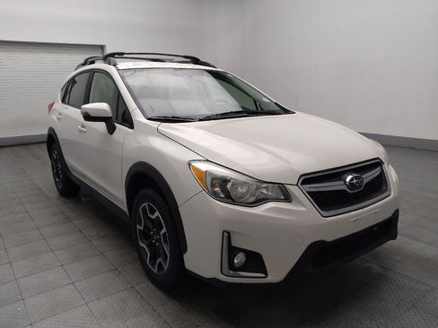 Used 2017 Subaru Crosstrek 2.0i Limited image 13