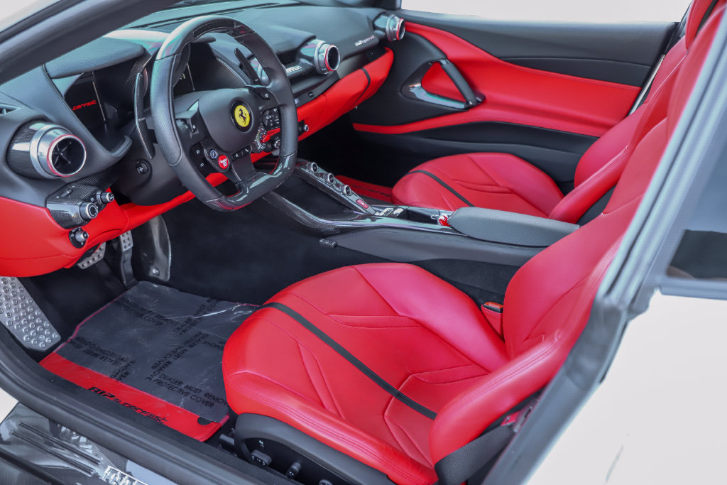 Certified 2018 Ferrari 812 Superfast RWD image 27