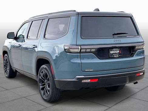 New 2026 Jeep Grand Wagoneer Summit image 12