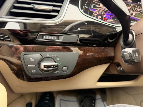 Used 2018 Audi Q7 3.0T Premium Plus image 26