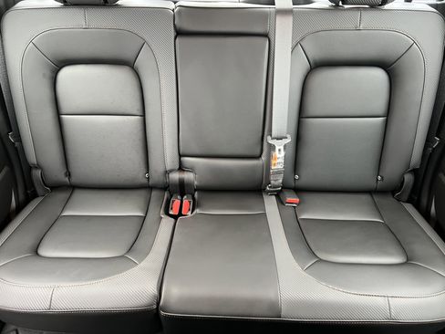 Used 2022 GMC Canyon AT4 image 15