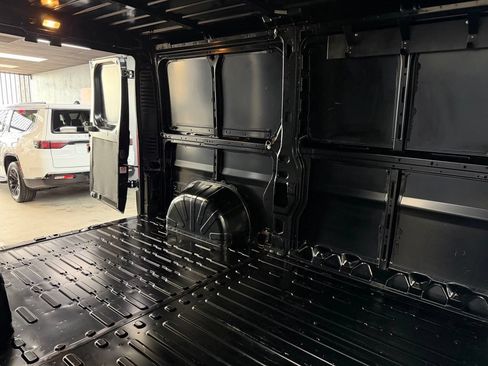 Used 2023 RAM ProMaster 2500 FWD image 38