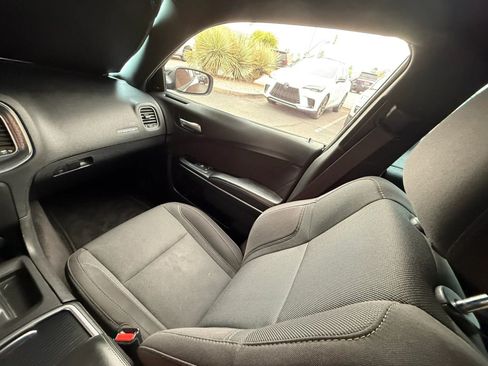 Used 2018 Dodge Charger R/T RWD image 46