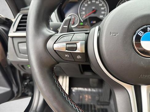Used 2015 BMW M3 RWD image 16