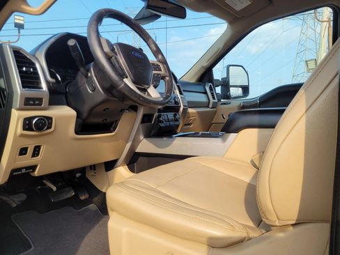 Used 2018 Ford F350 Lariat w/ Lariat Ultimate Package AWD/4WD image 27