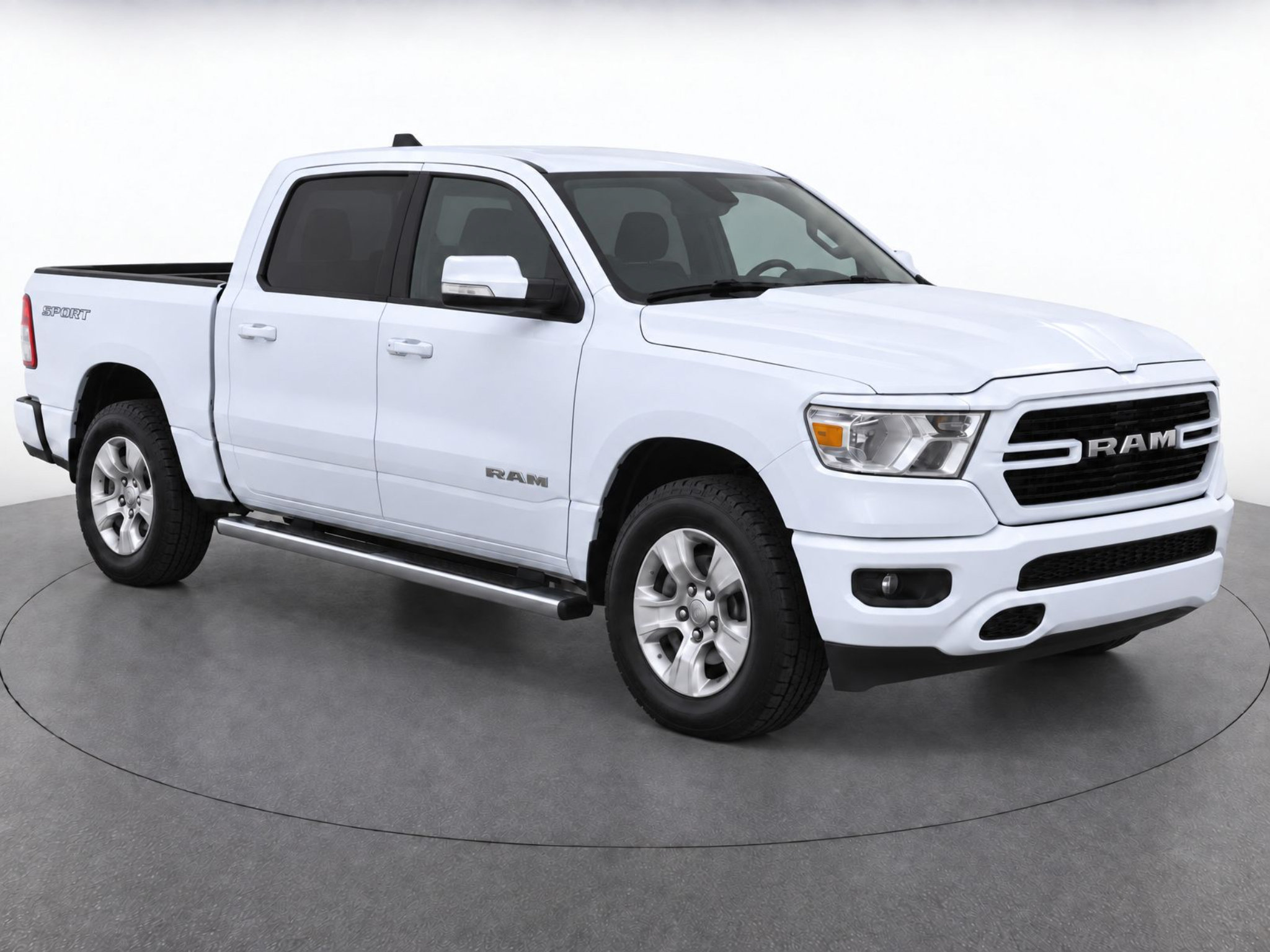 Used 2020 RAM 1500 Lone Star RWD image 2