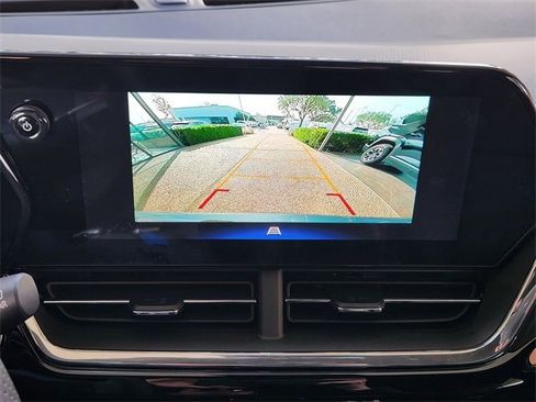 New 2026 Chevrolet Trax RS w/ Driver Confidence Package image 15