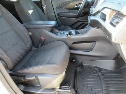 Used 2020 GMC Terrain SLE w/ Driver Convenience Package image 10