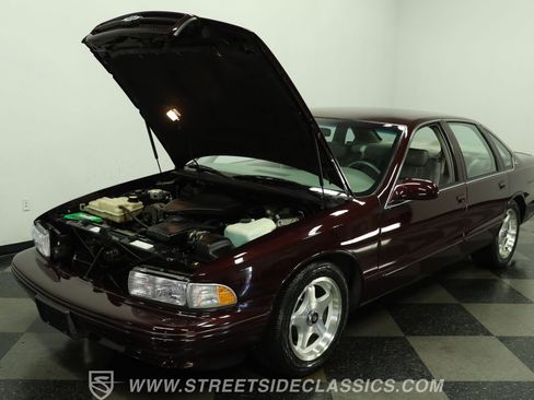 Used 1996 Chevrolet Impala SS RWD image 30