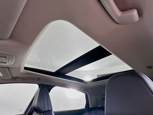 Used 2024 Nissan Ariya FWD image 26