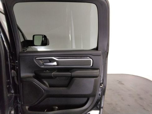 Used 2022 RAM 1500 Big Horn image 37