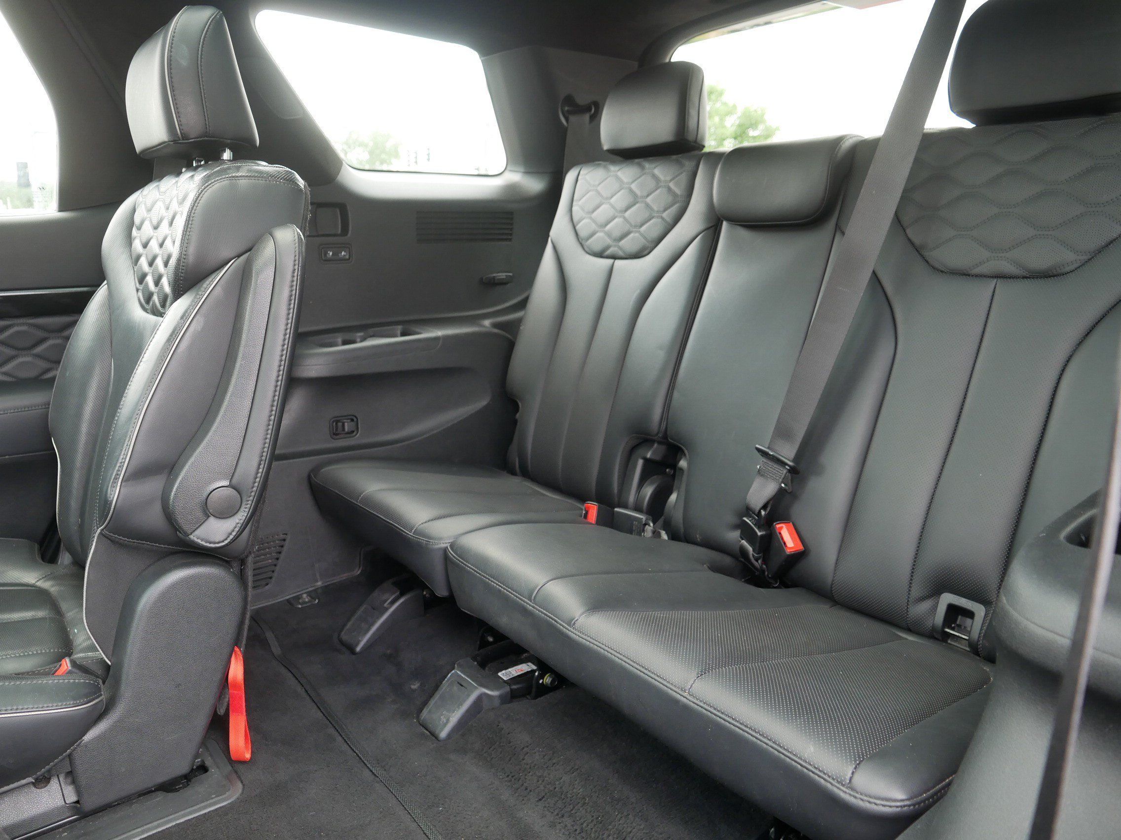 Used 2020 Hyundai Palisade Limited AWD/4WD image 17