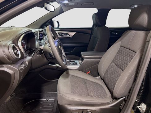 Used 2022 Chevrolet Blazer LT image 18