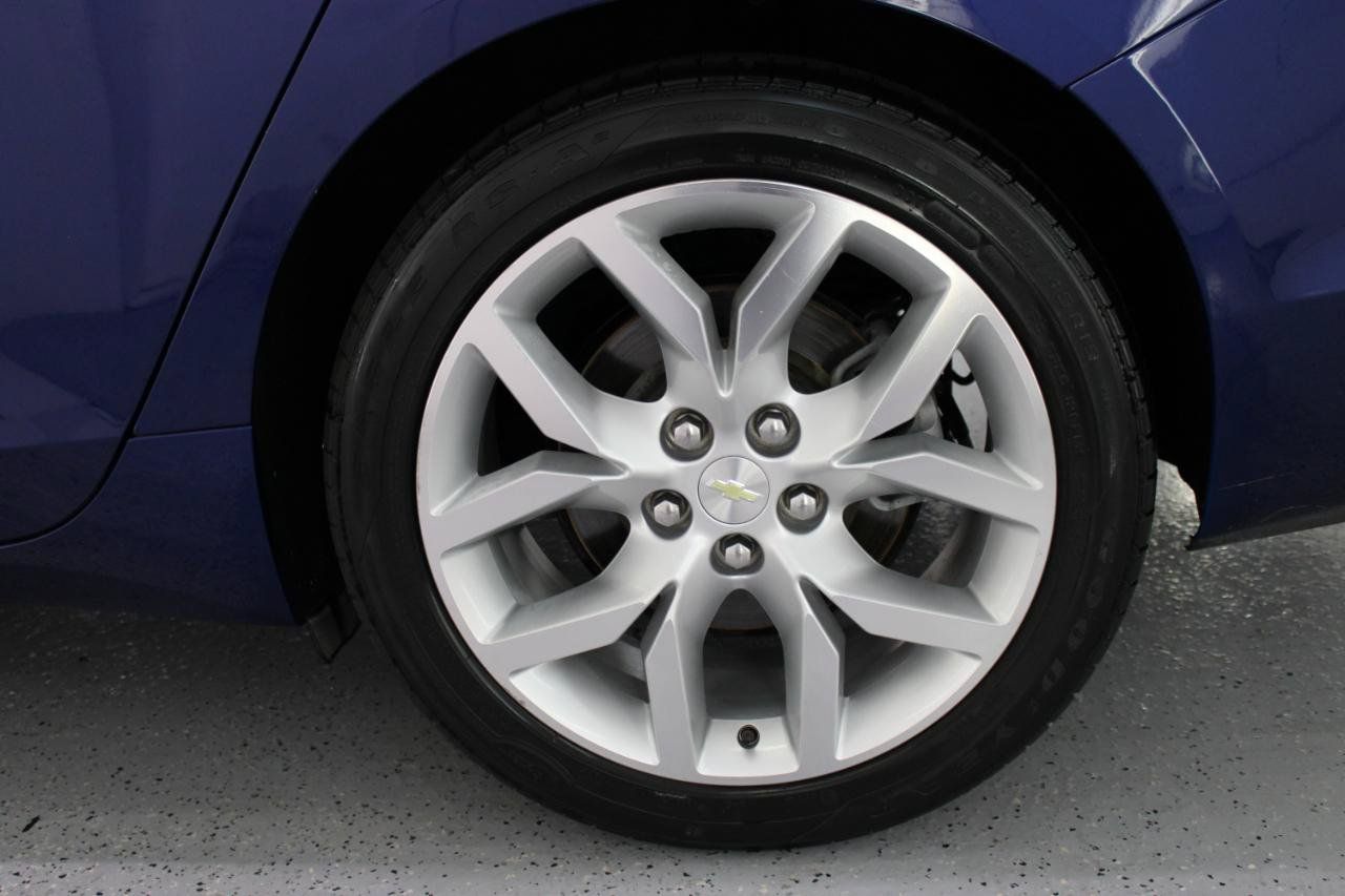 Used 2014 Chevrolet Impala LTZ FWD image 85