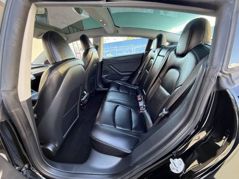Used 2023 Tesla Model 3 Standard Range RWD image 27