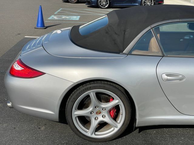 Used 2009 Porsche 911 Carrera S RWD image 19