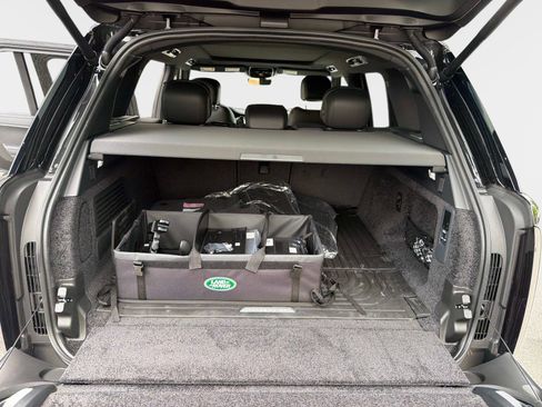 New 2026 Land Rover Range Rover SE AWD/4WD image 11