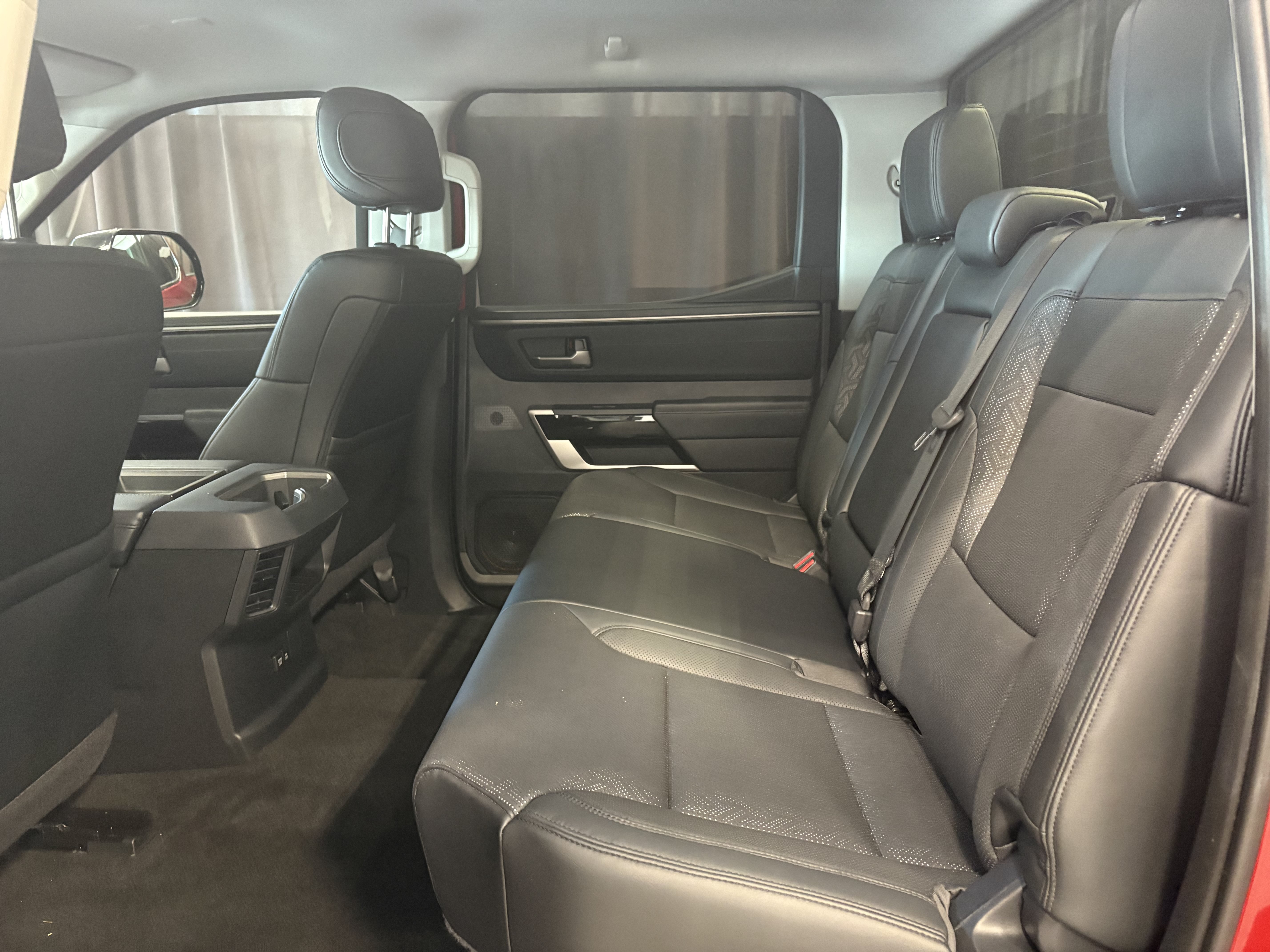 Used 2022 Toyota Tundra Limited w/ TRD Off-Road Package AWD/4WD image 11