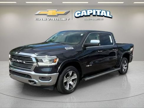 Used 2019 RAM 1500 Laramie AWD/4WD image 1