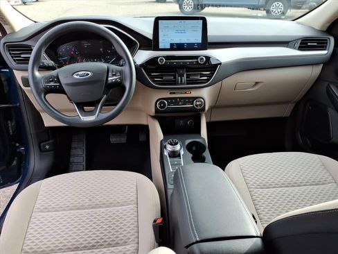 Certified 2020 Ford Escape SE image 14