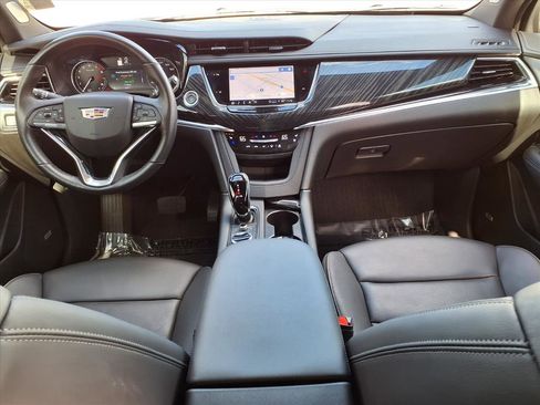 Certified 2023 Cadillac XT6 Premium Luxury image 15