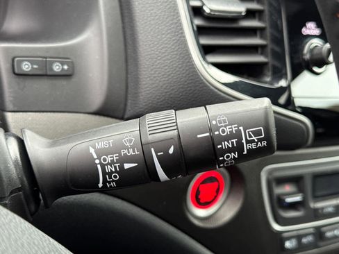 Certified 2023 Honda Passport TrailSport image 20