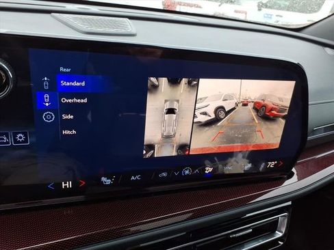 New 2026 Chevrolet Traverse Z71 w/ Enhanced Driving Package image 14