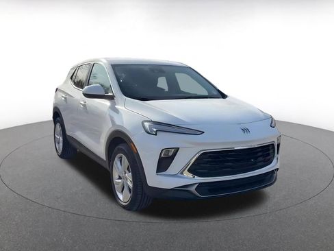 Used 2025 Buick Encore GX Preferred image 3