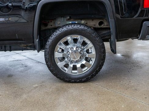 Used 2016 GMC Sierra 2500 Denali w/ Duramax Plus Package image 31