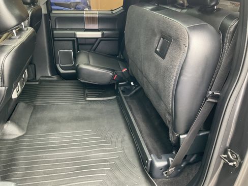 Used 2015 Ford F150 Lariat w/ Max Trailer Tow Package image 41