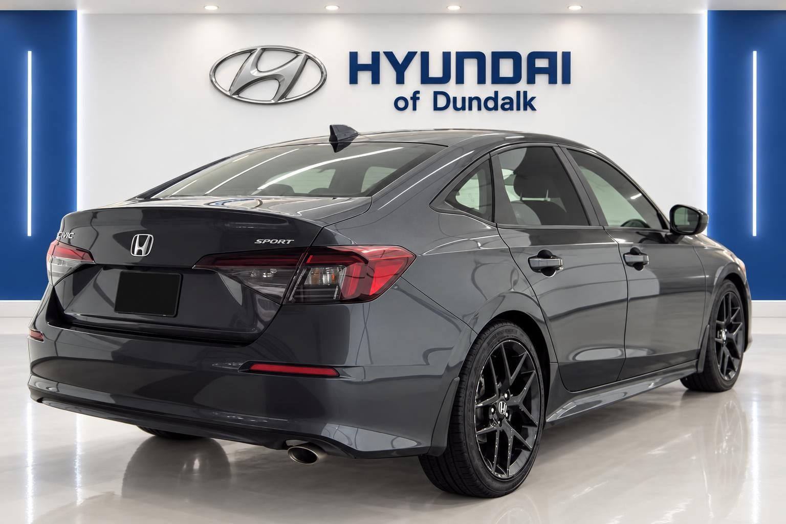 Used 2025 Honda Civic Sport image 4