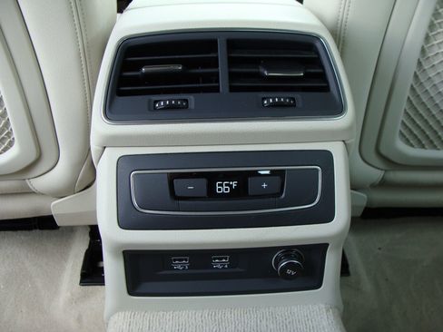 Used 2020 Audi A7 3.0T Premium Plus image 33