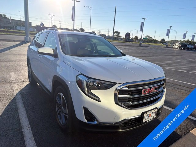 Used 2020 GMC Terrain SLT w/ Preferred Package FWD image 2