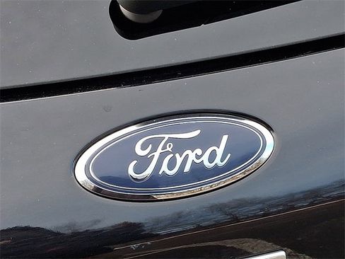 Used 2024 Ford Escape Platinum image 25