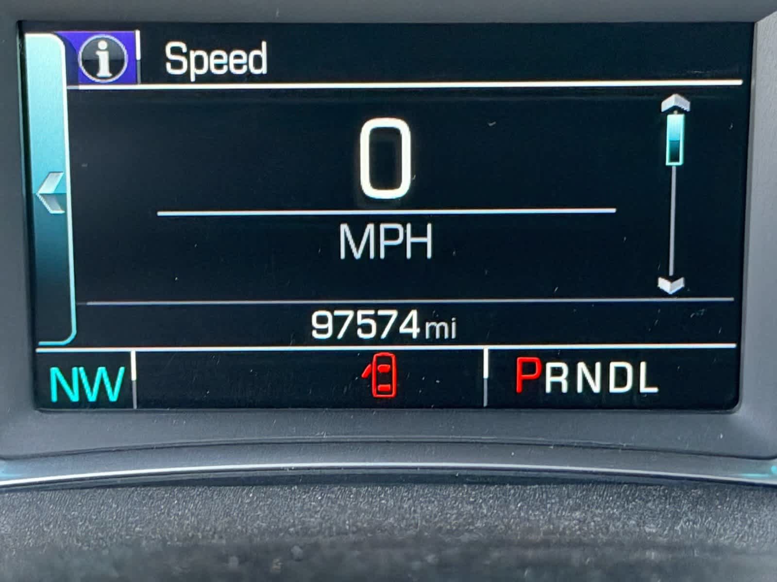 Used 2019 Chevrolet Traverse LT FWD image 9