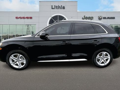 Used 2018 Audi Q5 2.0T Premium Plus w/ Premium Plus Package image 3
