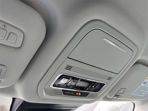 New 2026 Lincoln Nautilus Premier w/ Jet Appearance Package image 30