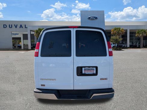 Used 2025 GMC Savana 3500 LT w/ LT Preferred Equipment Group image 5