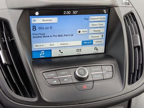 Used 2019 Ford Escape SEL image 22