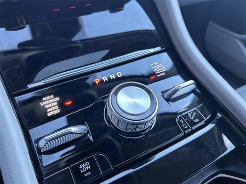 Used 2022 Jeep Grand Cherokee Overland image 34