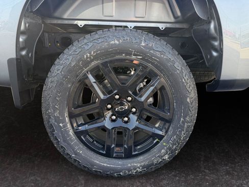 New 2026 Chevrolet Silverado 1500 Custom Trail Boss AWD/4WD image 27