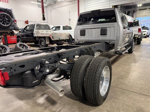 Used 2024 RAM 5500 Tradesman w/ Chrome Appearance Group image 20