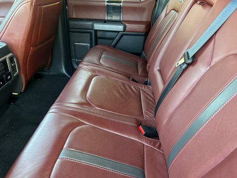 Used 2022 Ford F350 Platinum AWD/4WD image 12