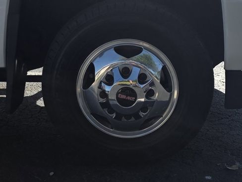 Used 2016 GMC Sierra 3500 Denali w/ Duramax Plus Package image 43