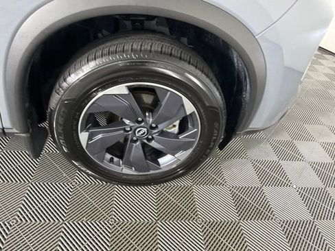 Certified 2026 Nissan Rogue SV FWD image 21